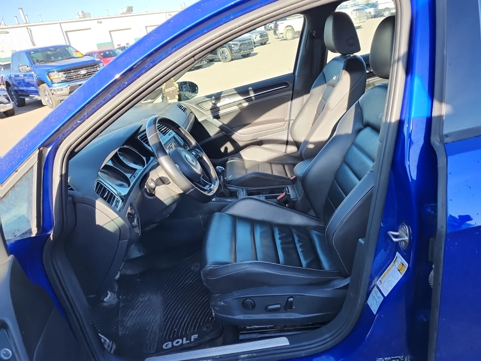 VW Golf * R* CARFAX *    | Mobile.bg   4