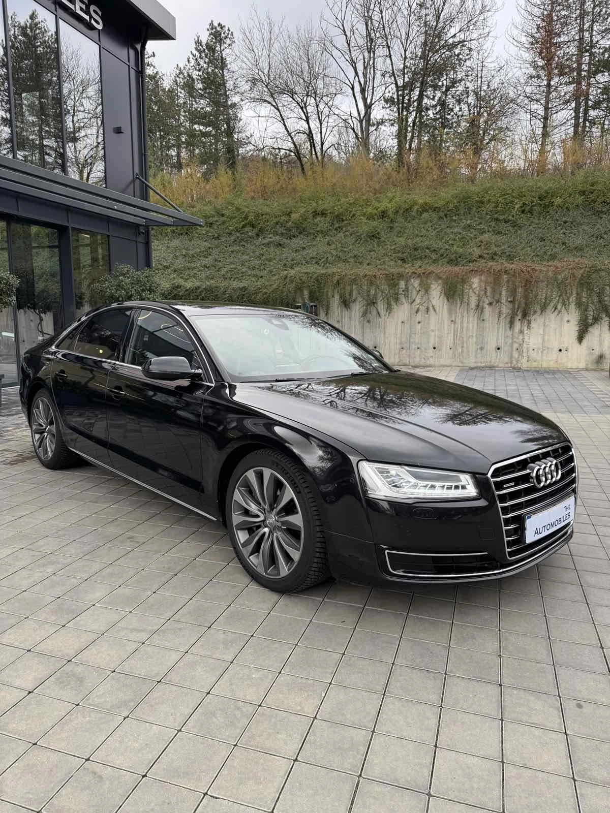 Audi A8  - изображение 2