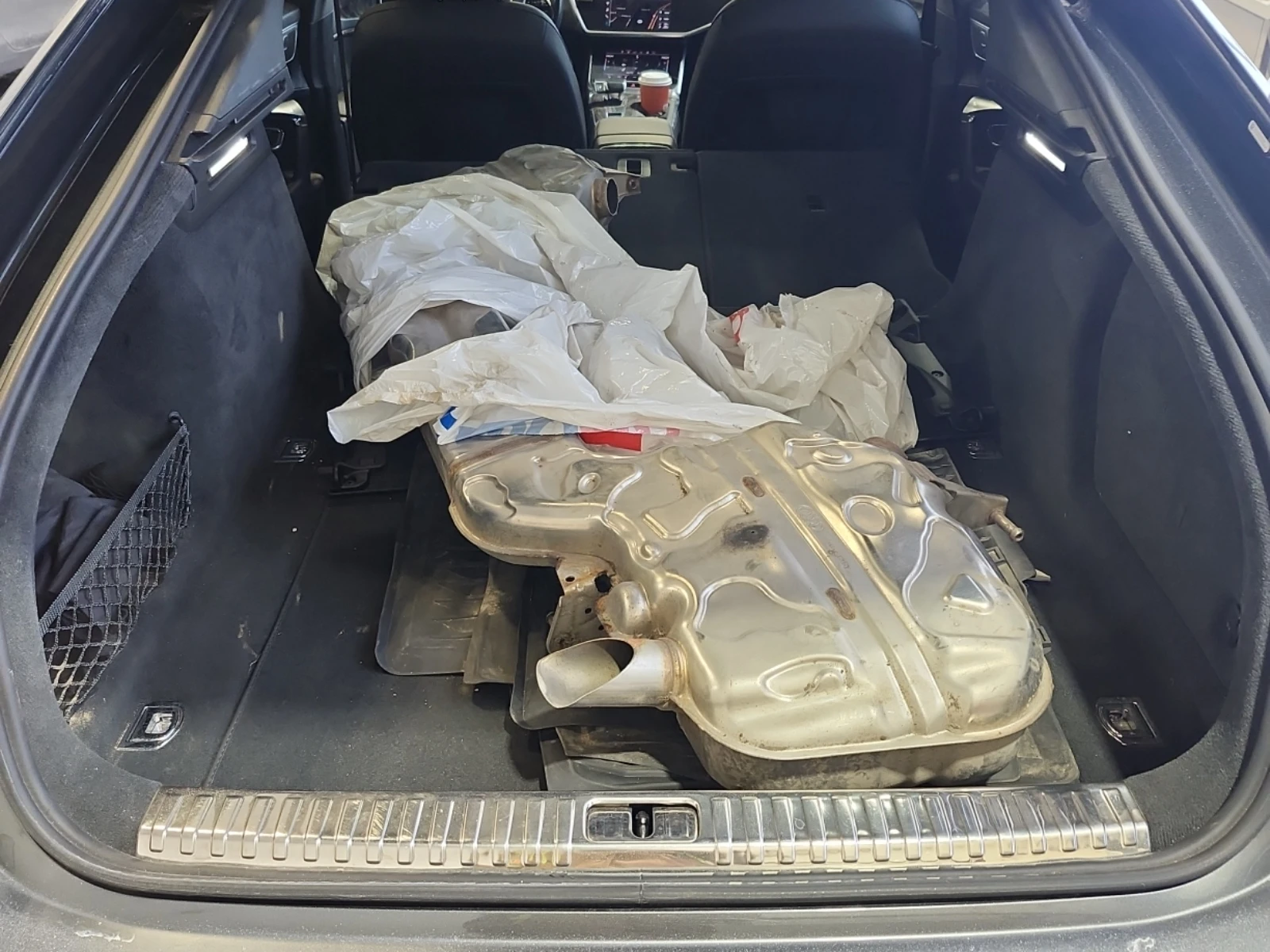 Audi A7 * DISTRONIC / SPORTBACK / PROGRESSIV * CARFAX *  | Mobile.bg � ����������� 13