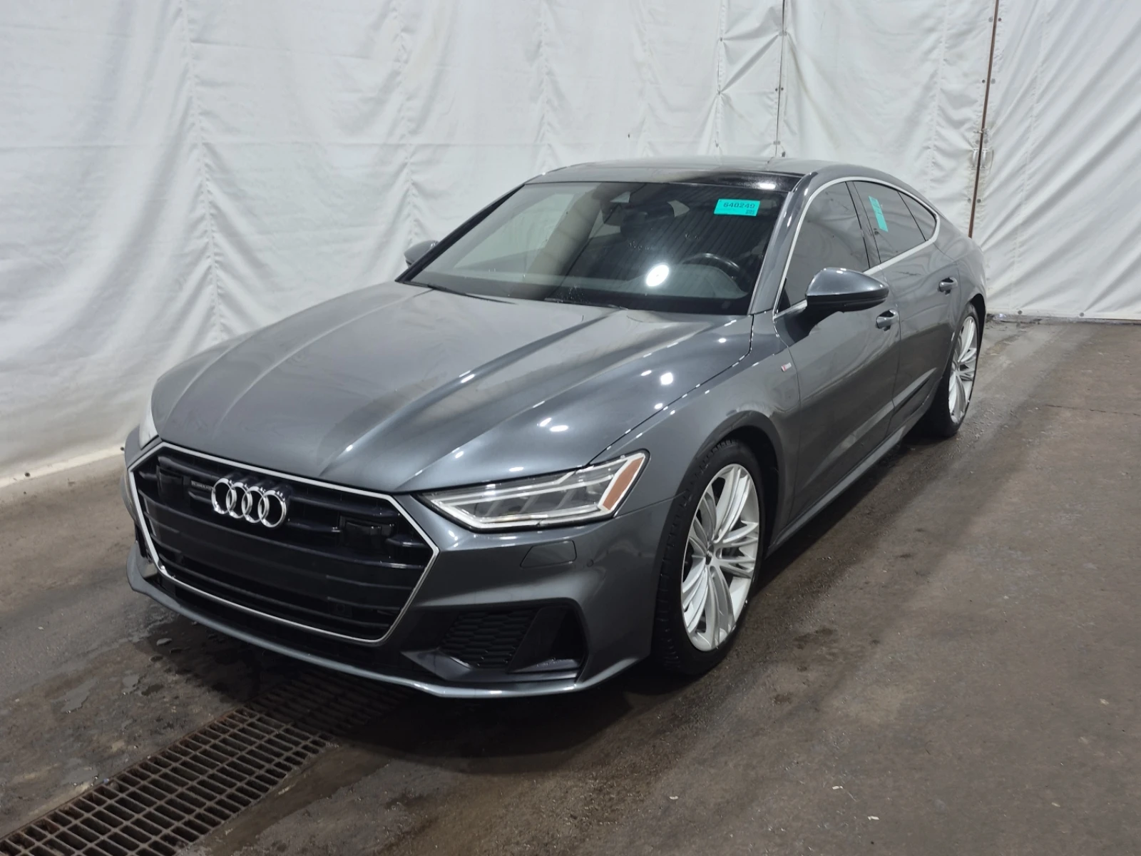 Audi A7 * DISTRONIC / SPORTBACK / PROGRESSIV * CARFAX *  - изображение 2