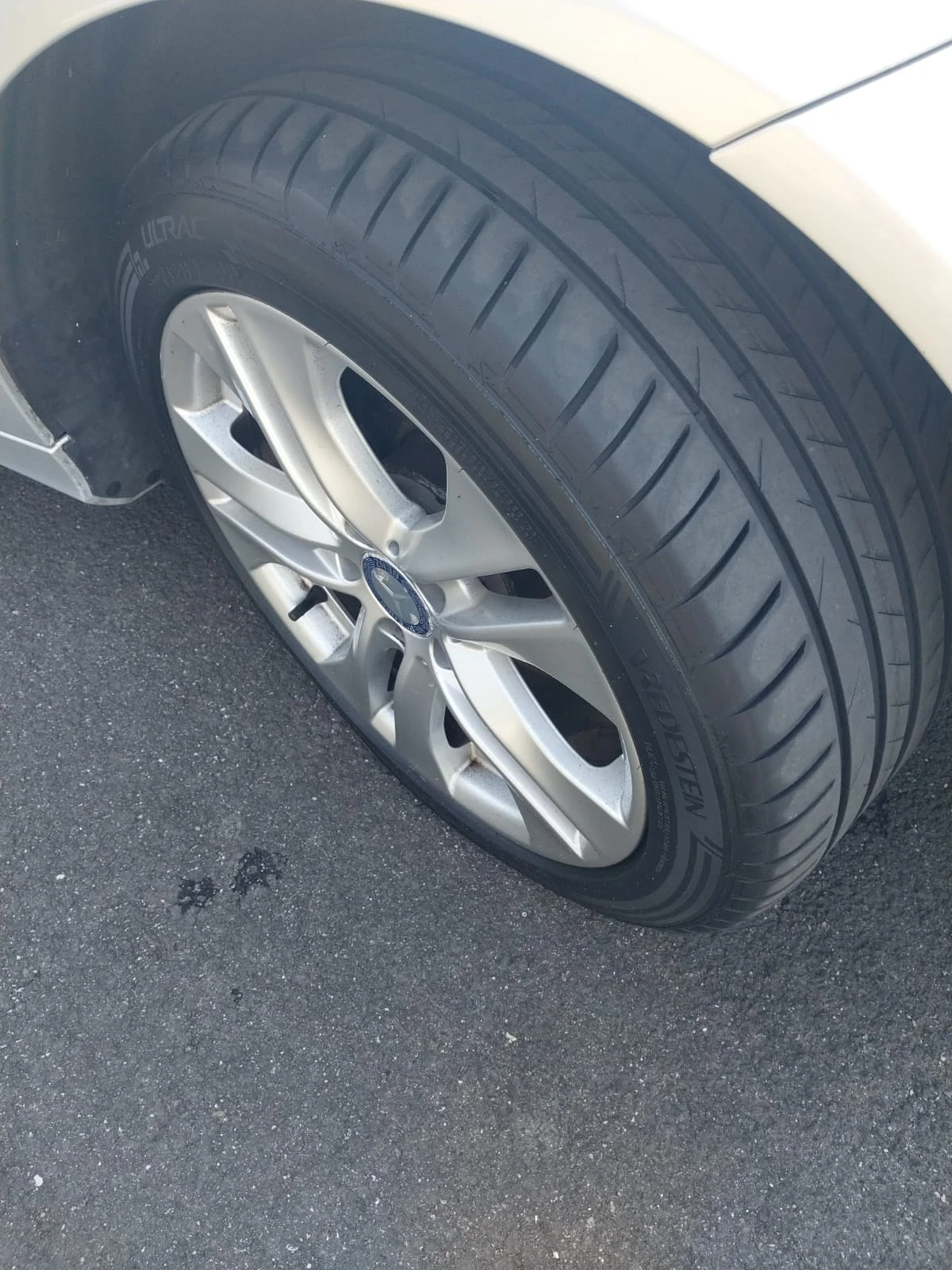 Mercedes-Benz B 180 Бензин * Фейслифт* , снимка 13 - Автомобили и джипове - 53994763