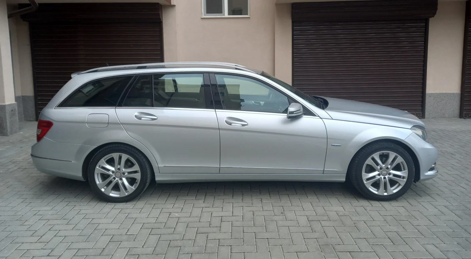 Mercedes-Benz B 180 Бензин * Фейслифт* , снимка 4 - Автомобили и джипове - 53994763