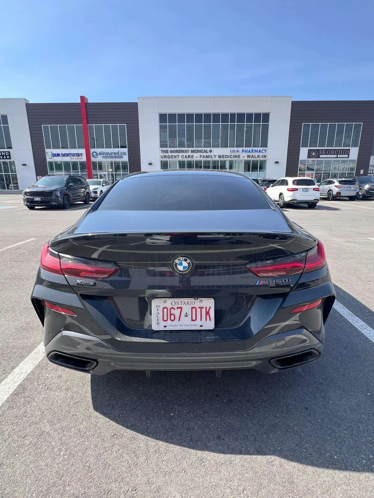 BMW 850  xDrive /DISTRONIC/360/HARMAN KARDON/ЛАЗЕРИ, снимка 4 - Автомобили и джипове - 53978124