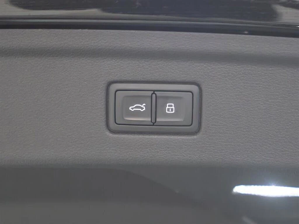 Audi A5 QUATTRO* B&O* SLINE* 360* КАМЕРИ* ДИГ* ТАБЛО* , снимка 16 - Автомобили и джипове - 54478285