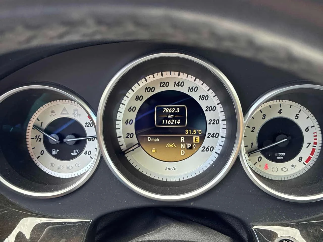 Mercedes-Benz CLS 550 * ГЛАВНО ПРЕДСТАВИТЕЛСТВО* , снимка 10 - Автомобили и джипове - 55045247