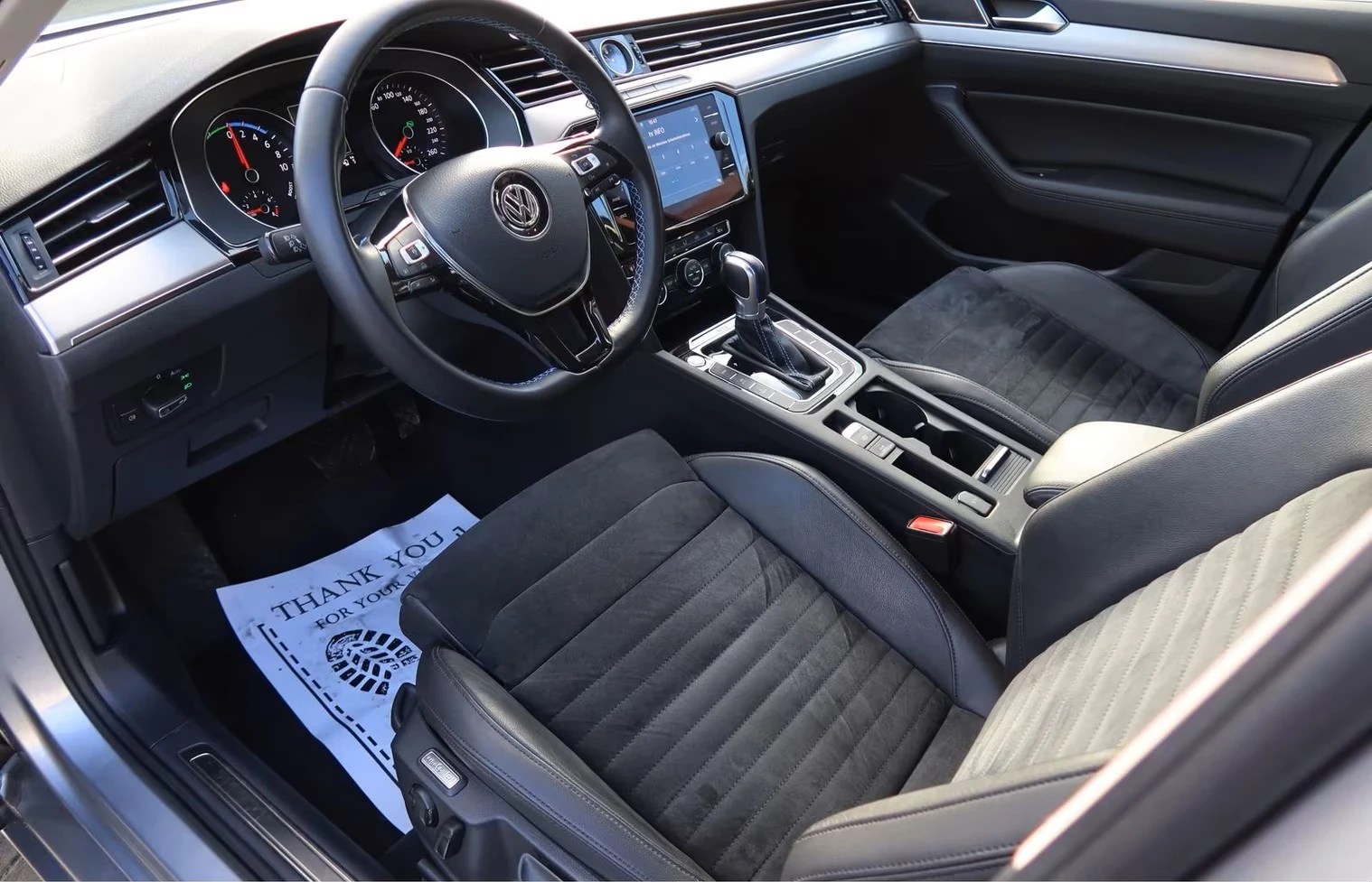 VW Passat PLUG IN HYBRID 2 бр НА ЧАСТИ, снимка 4 - Автомобили и джипове - 55081793