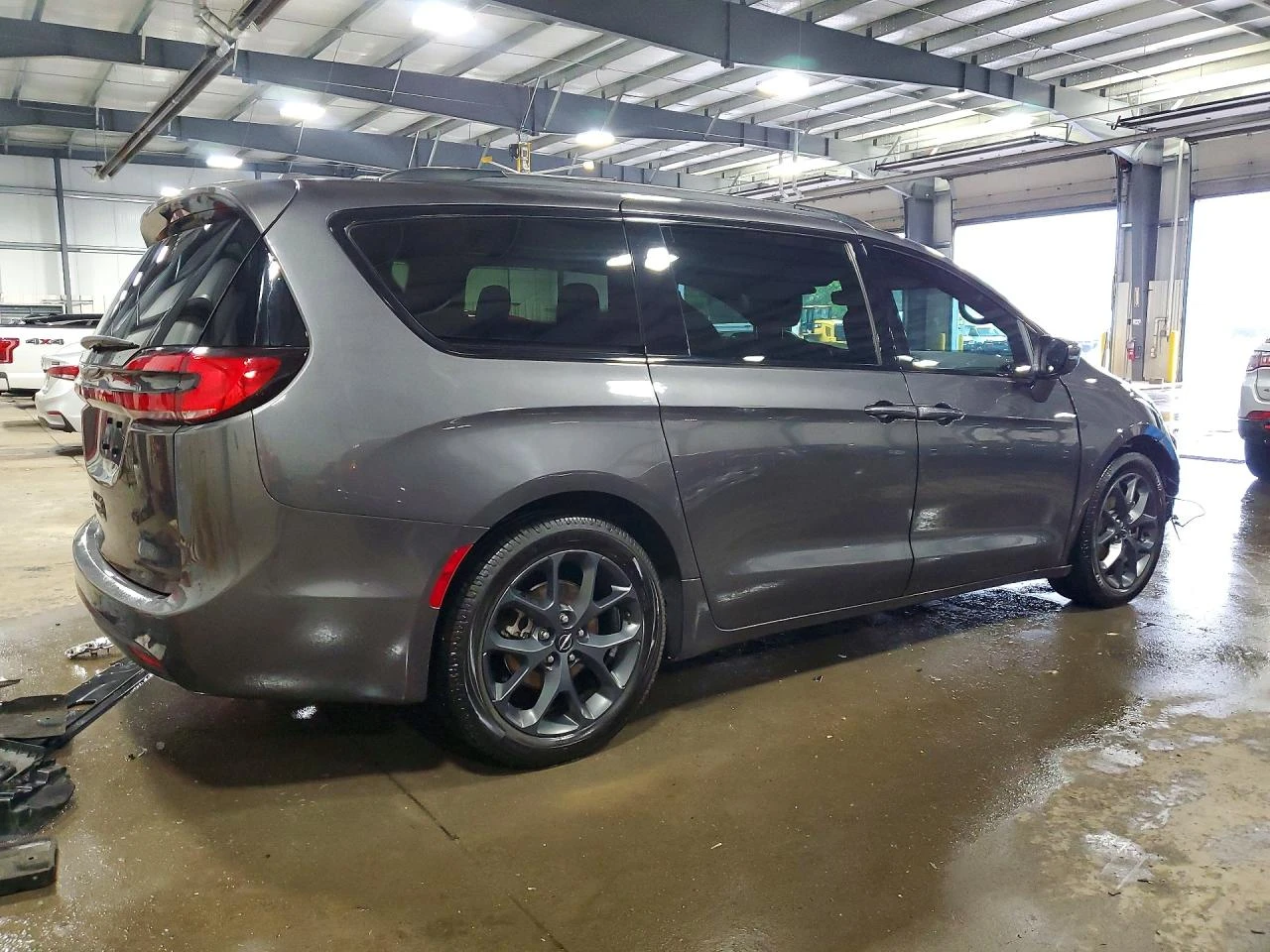 Chrysler Pacifica 3.6l Touring L | Mobile.bg � ����������� 3