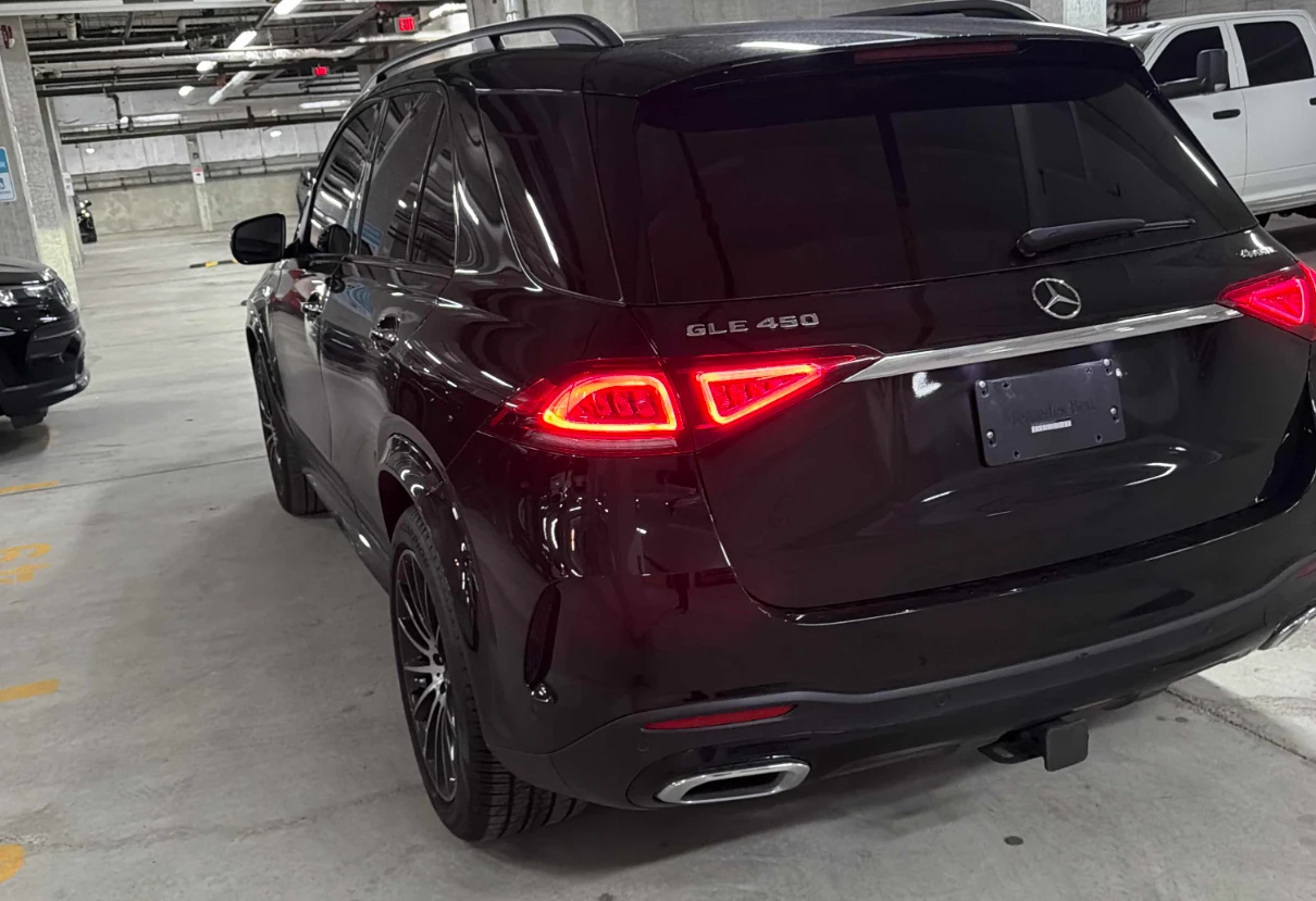 Mercedes-Benz GLE 450 4M* NIGHT* AMG* PANO* 360VIEW* DIS+ * Ambient* , снимка 3 - Автомобили и джипове - 55933098