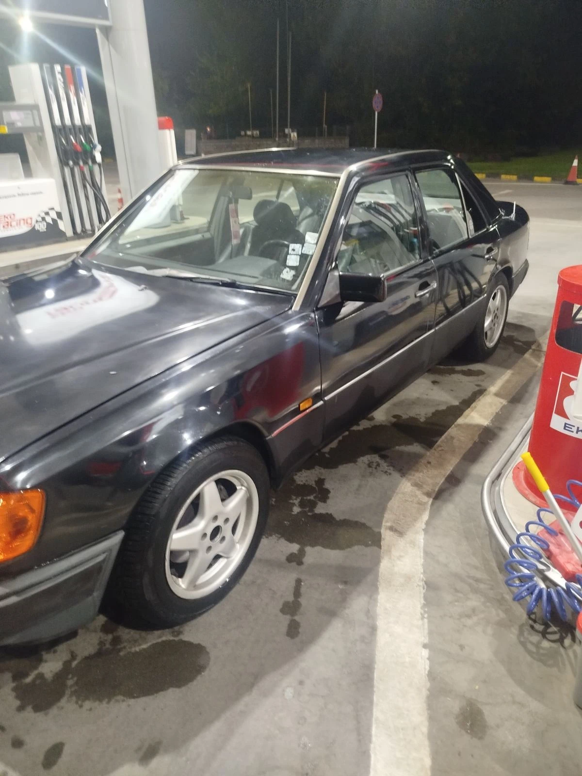 Mercedes-Benz 124, снимка 17 - Автомобили и джипове - 56085413