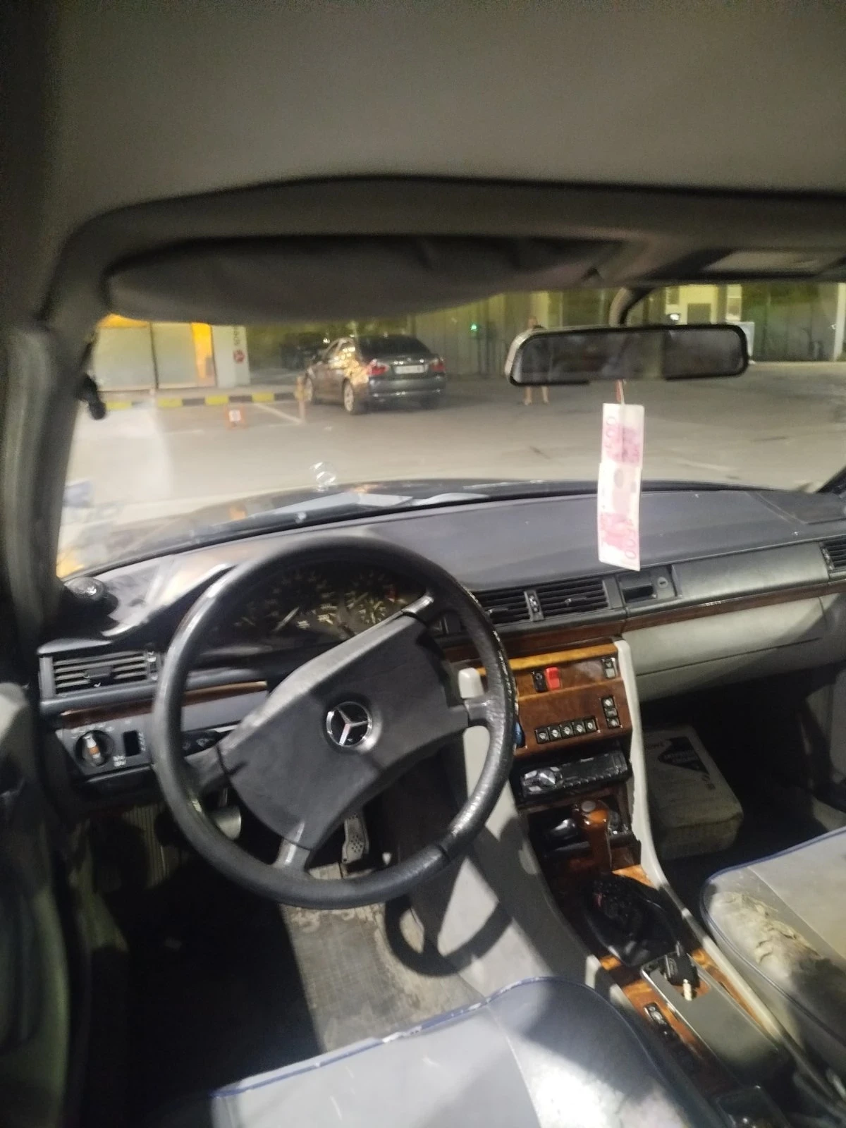 Mercedes-Benz 124, снимка 3 - Автомобили и джипове - 56085413