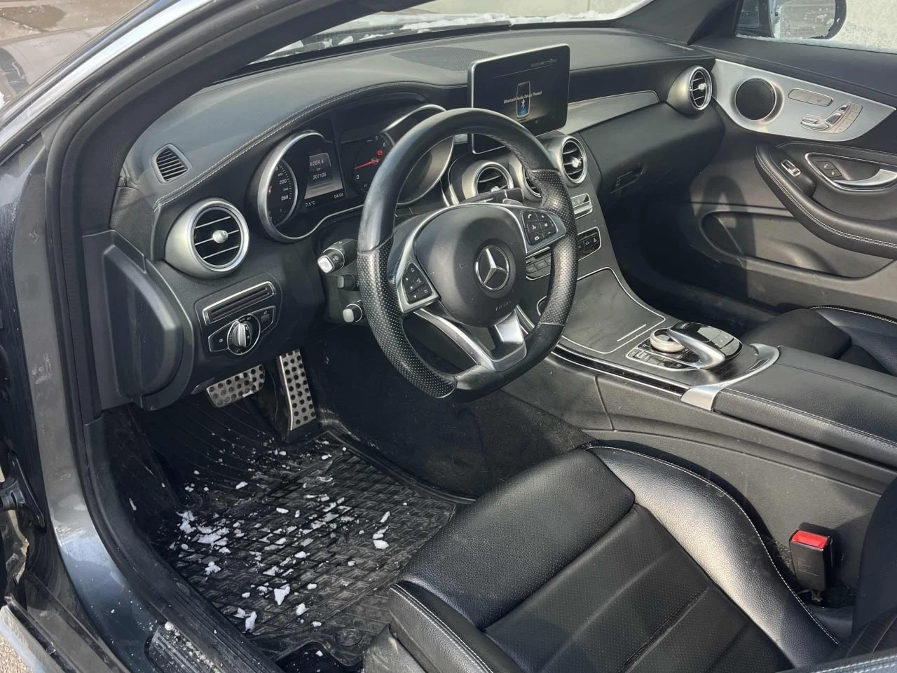 Mercedes-Benz C 300 Възможност за лизинг, снимка 8 - Автомобили и джипове - 56192405