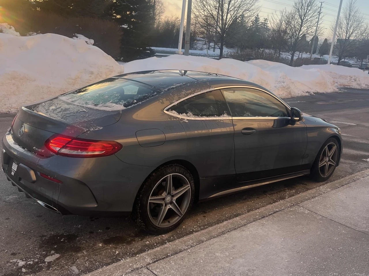 Mercedes-Benz C 300 Възможност за лизинг, снимка 5 - Автомобили и джипове - 56192405