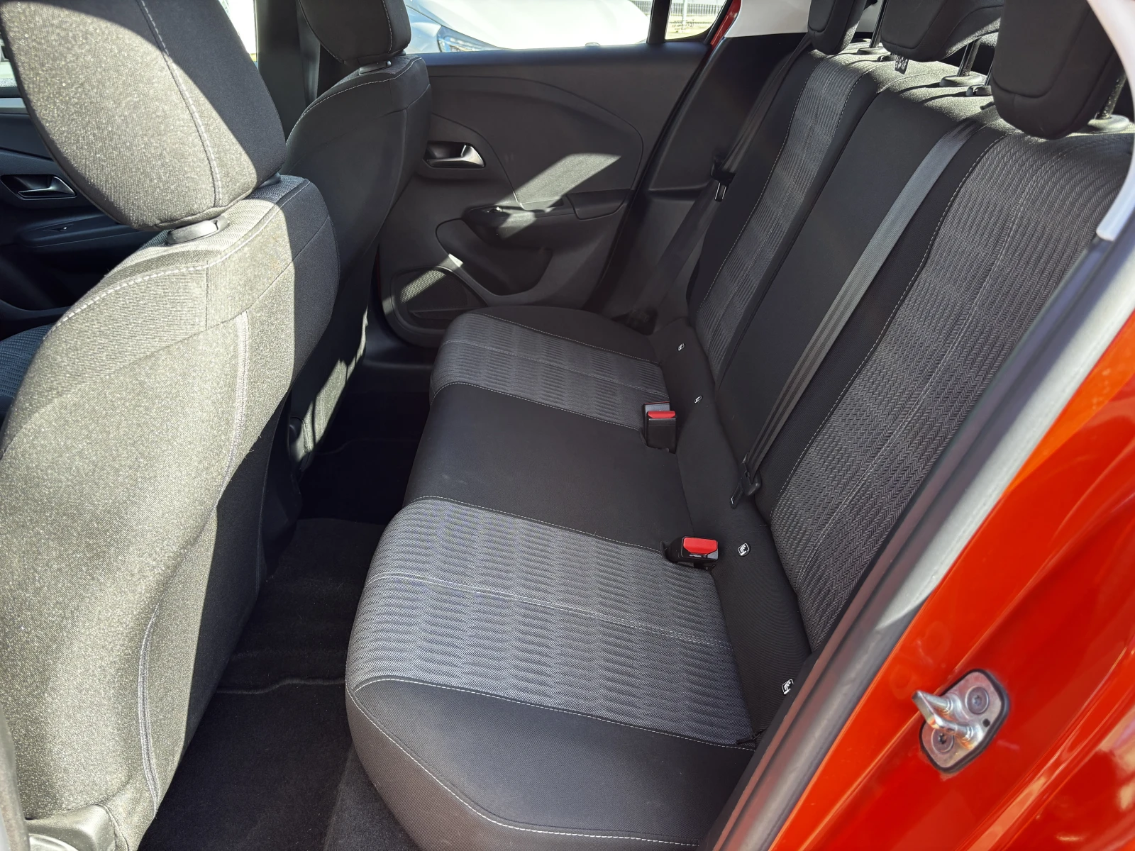 Opel Corsa EDITION, снимка 15 - Автомобили и джипове - 56390587