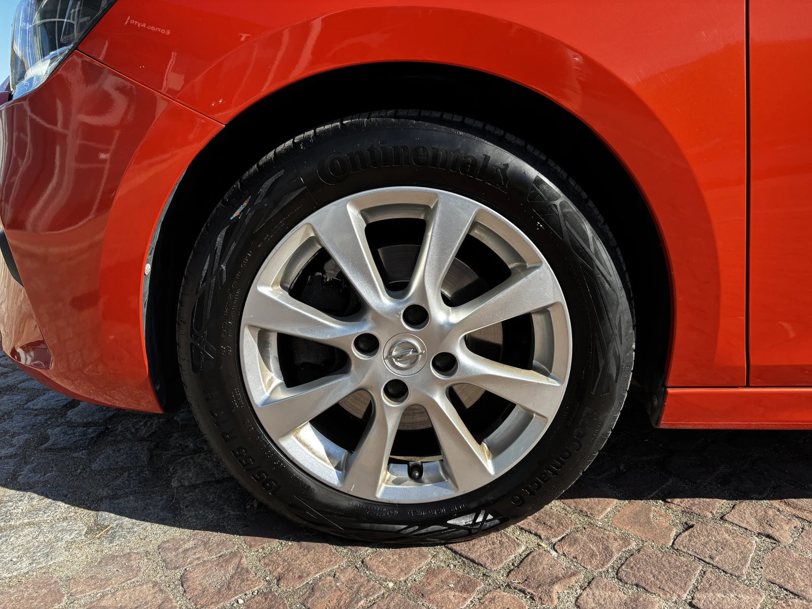 Opel Corsa EDITION, снимка 8 - Автомобили и джипове - 56390587