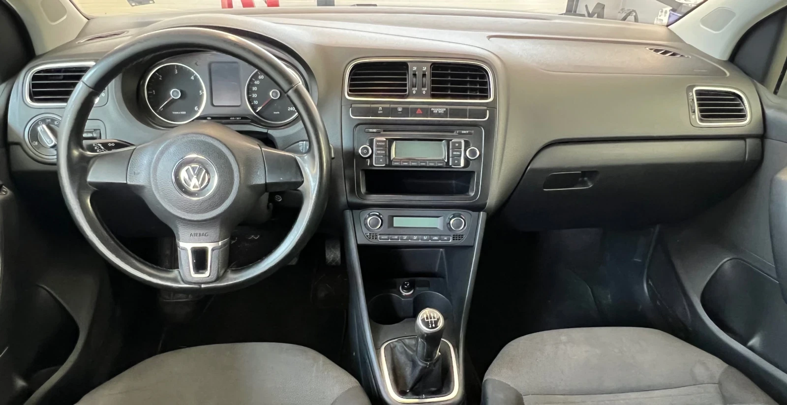 VW Polo 6R 1.6TDi CAY | Mobile.bg � ����������� 11