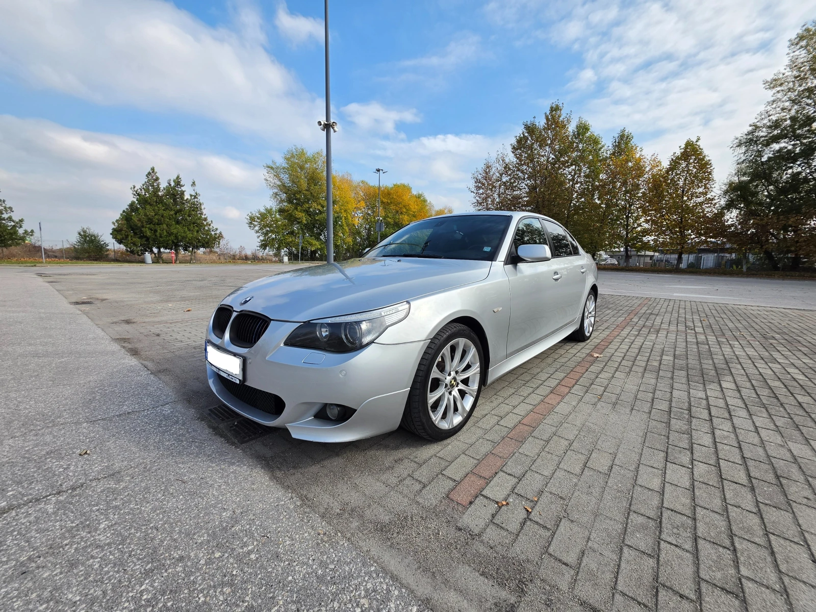 BMW 530