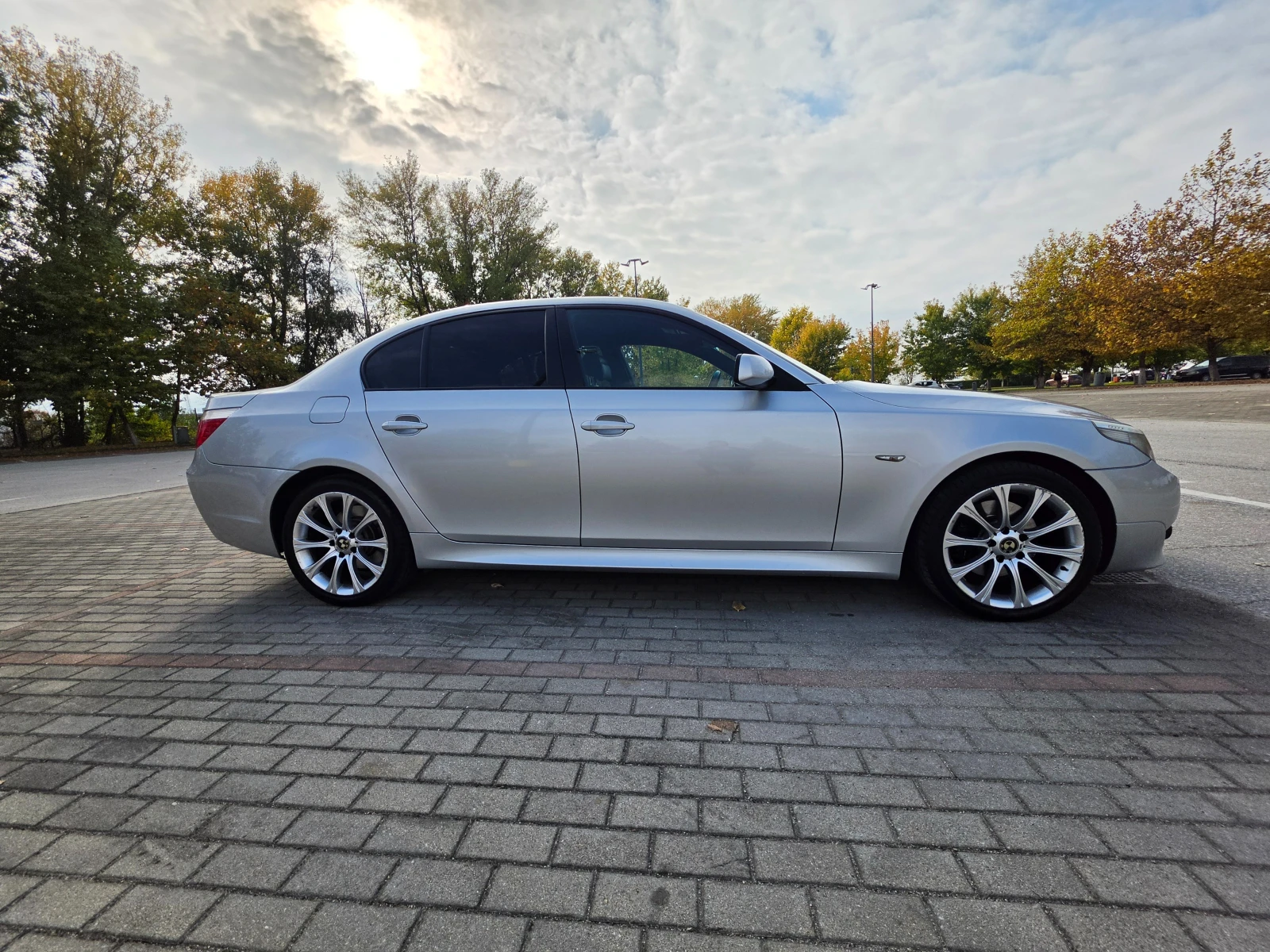 BMW 530, снимка 3 - Автомобили и джипове - 56741827