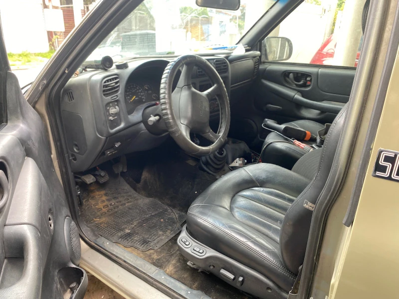 Gmc Sonoma 2.2, снимка 11 - Автомобили и джипове - 48497204