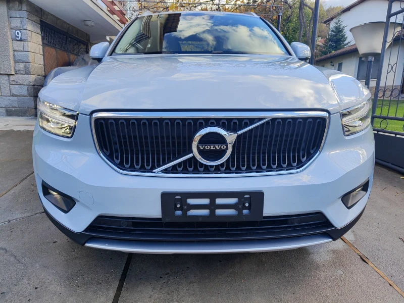 Volvo XC40 T4 AWD 2.0 бензин 190к.с  105000км СОБСТВЕН ЛИЗИНГ, снимка 6 - Автомобили и джипове - 46501218