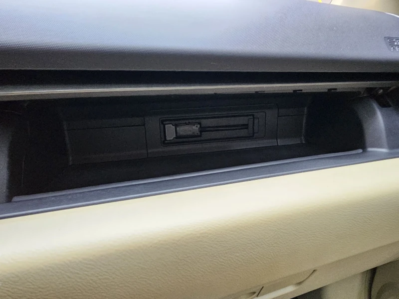 Honda Cr-v 2.0 i FACELIFT EXECUTIVE  4x4 EURO 5 103 720km !!!, снимка 13 - Автомобили и джипове - 52746038