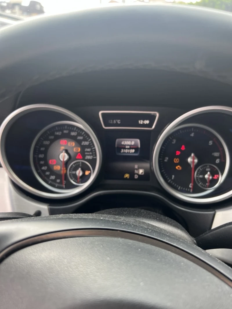 Mercedes-Benz GLE Coupe, снимка 4 - Автомобили и джипове - 52944771