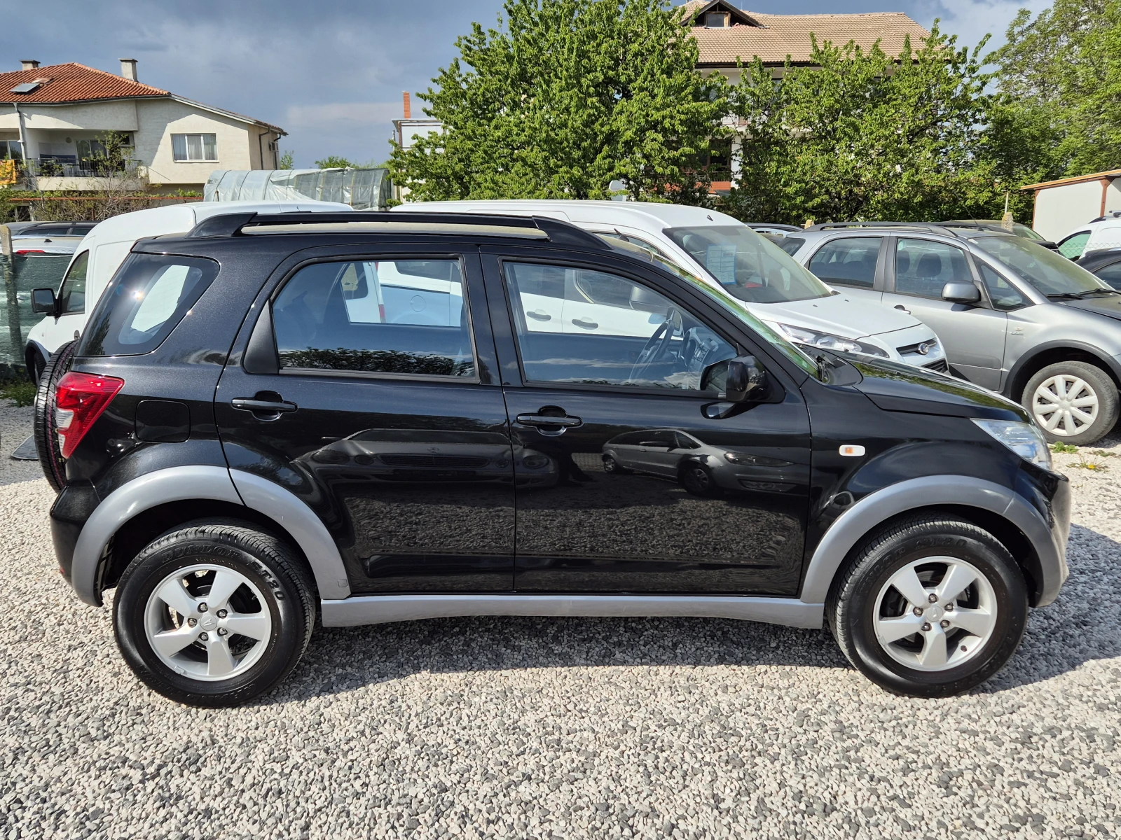 Daihatsu Terios * 4x4* 1.5-BENZIN* KLIMA*  - изображение 6