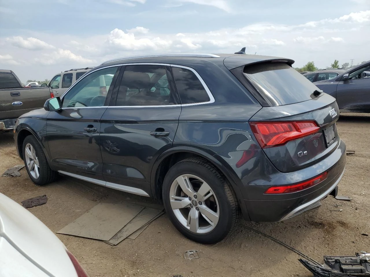 Audi Q5 PREMIUM PLUS - изображение 4