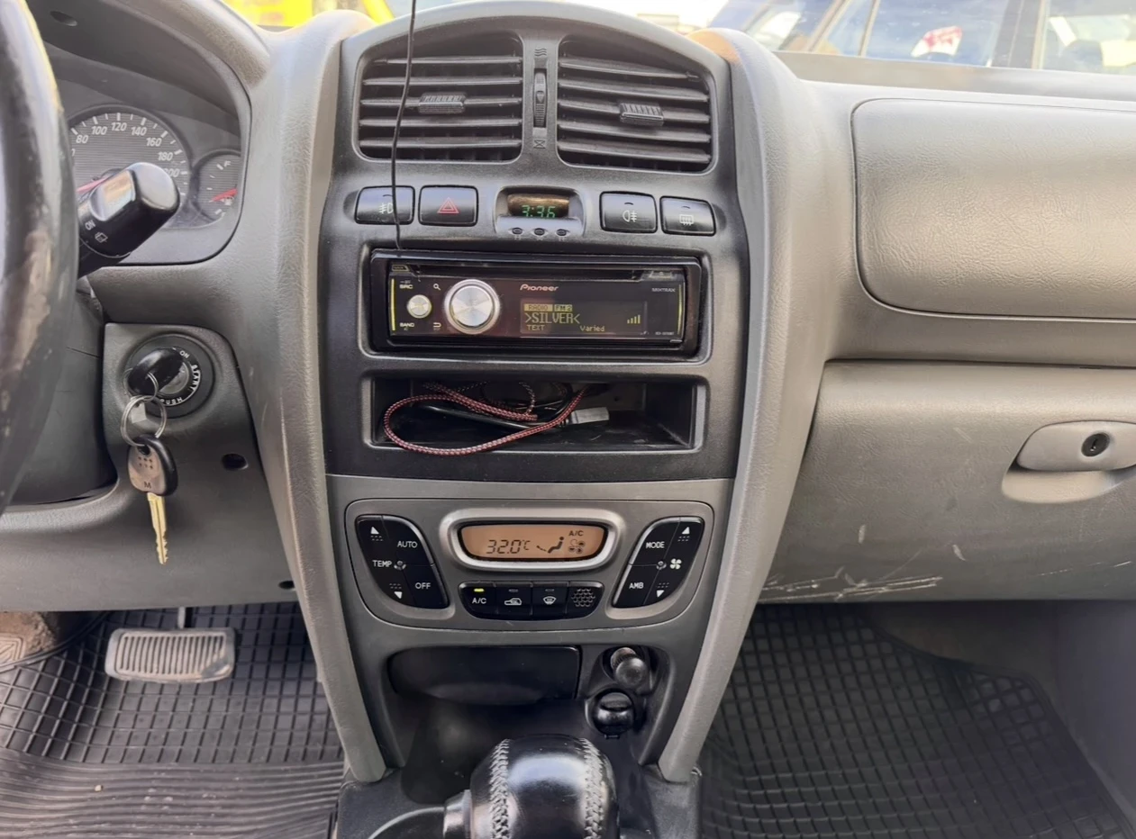 Hyundai Santa fe 2.0CRDi / 4x4 / Автомат - изображение 10