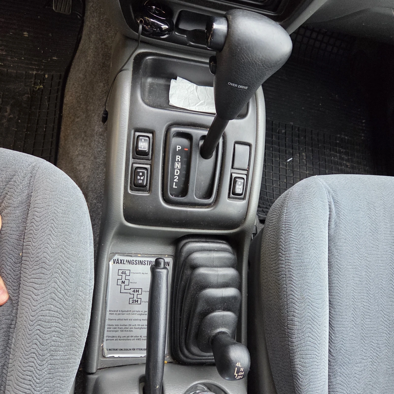 Suzuki Grand vitara, снимка 9 - Автомобили и джипове - 54380776