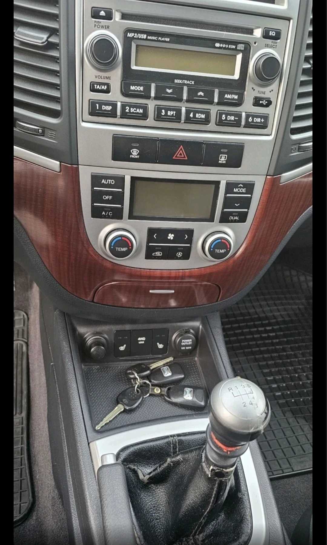 Hyundai Santa fe 2.7, бензин, 4Х4, Германия, снимка 8 - Автомобили и джипове - 54638128
