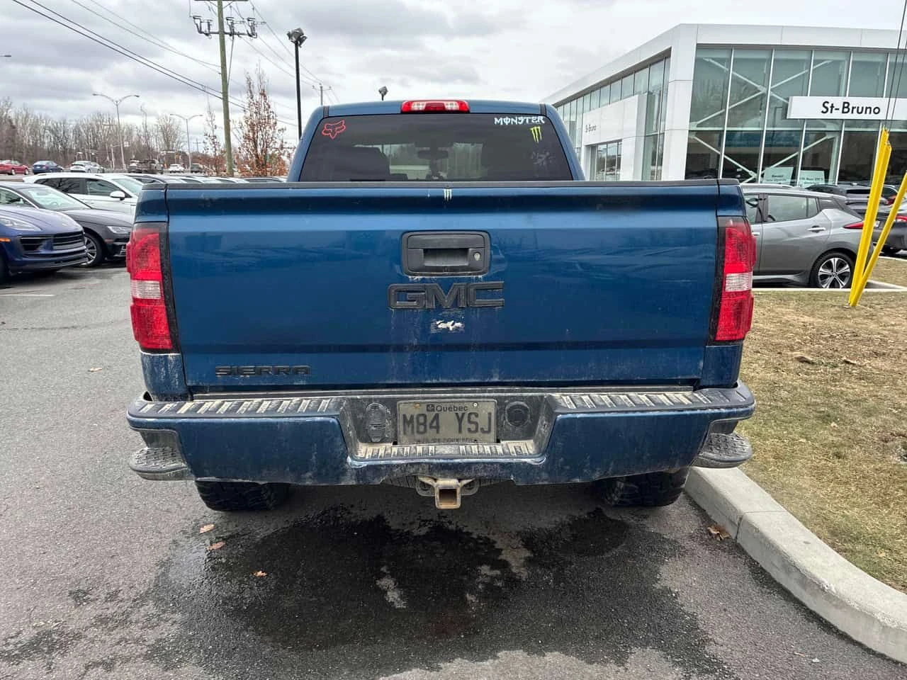 Gmc Sierra * 4WD Double Cab 143.5" * CARFAX * БЕЗ ПЪРВОНА, снимка 4 - Автомобили и джипове - 54789877