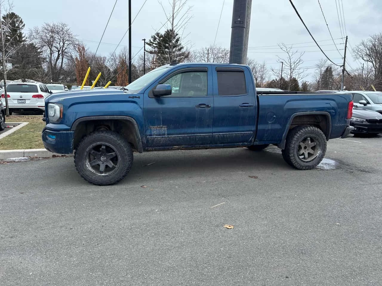 Gmc Sierra * 4WD Double Cab 143.5" * CARFAX * БЕЗ ПЪРВОНА, снимка 2 - Автомобили и джипове - 54789877