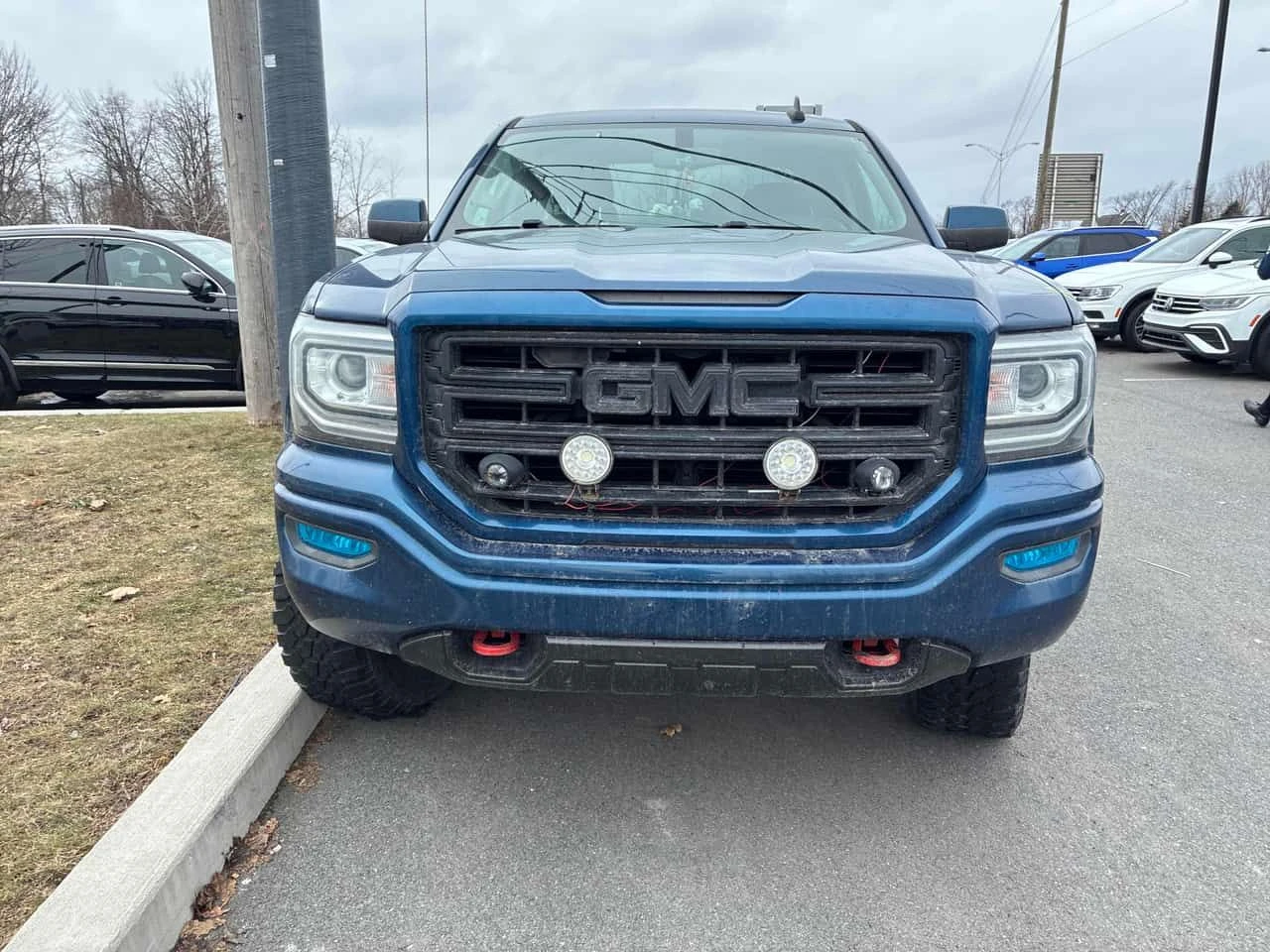 Gmc Sierra * 4WD Double Cab 143.5" * CARFAX * БЕЗ ПЪРВОНА, снимка 6 - Автомобили и джипове - 54789877