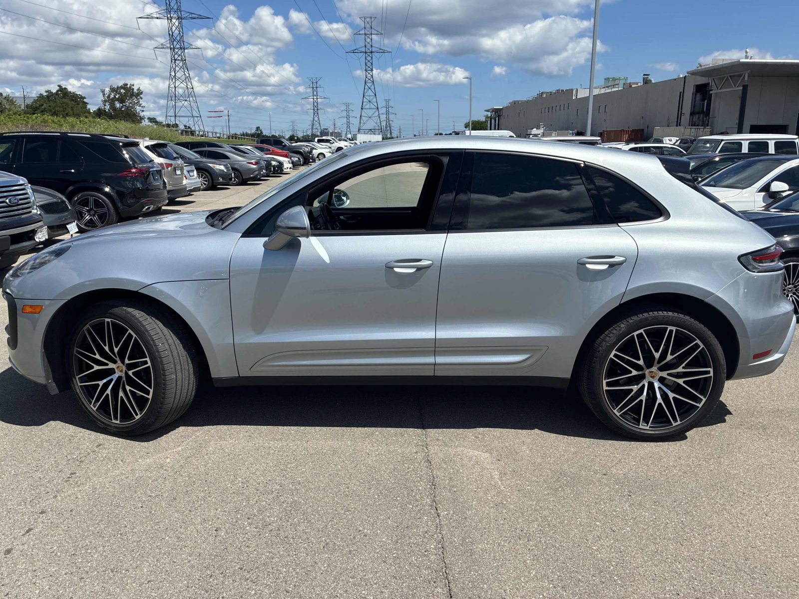 Porsche Macan ПАНО / АВТОКРЕДИТ / ПРОГНОЗНА ЦЕНА до БГ, снимка 2 - Автомобили и джипове - 55742123
