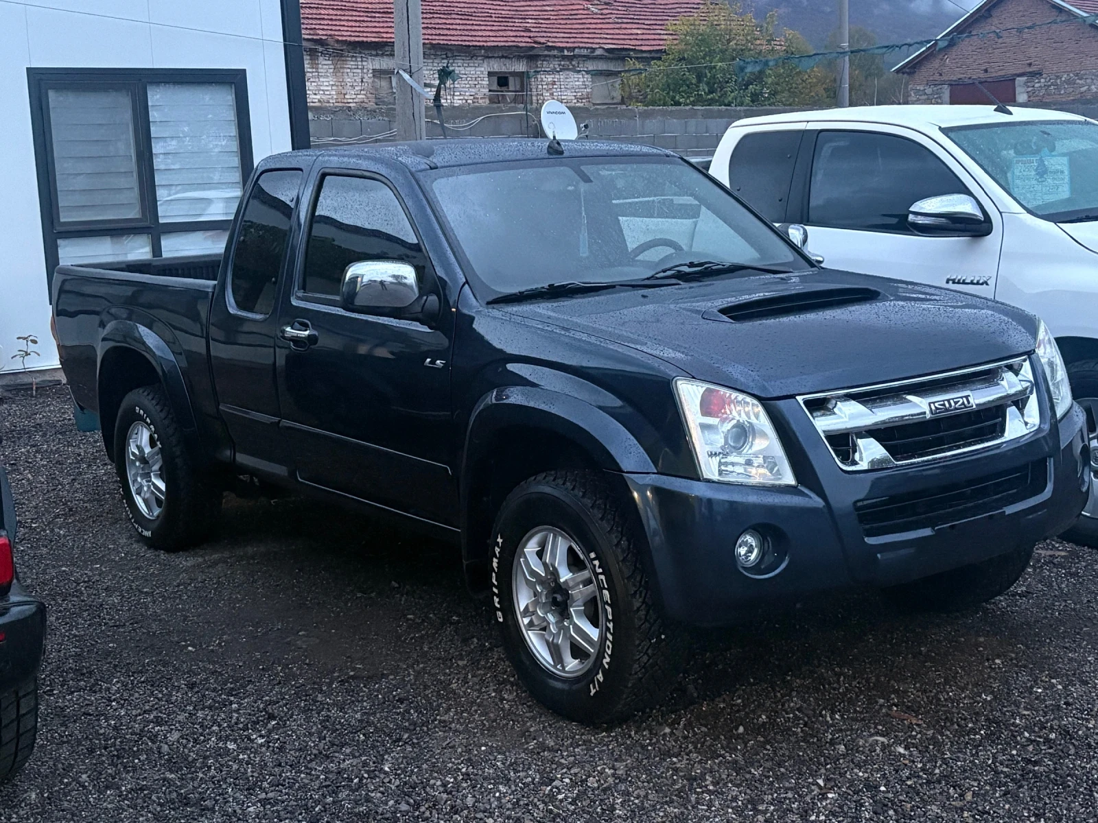 Isuzu D-max