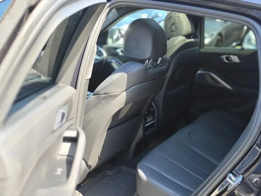 BMW X6, снимка 14 - Автомобили и джипове - 56736693