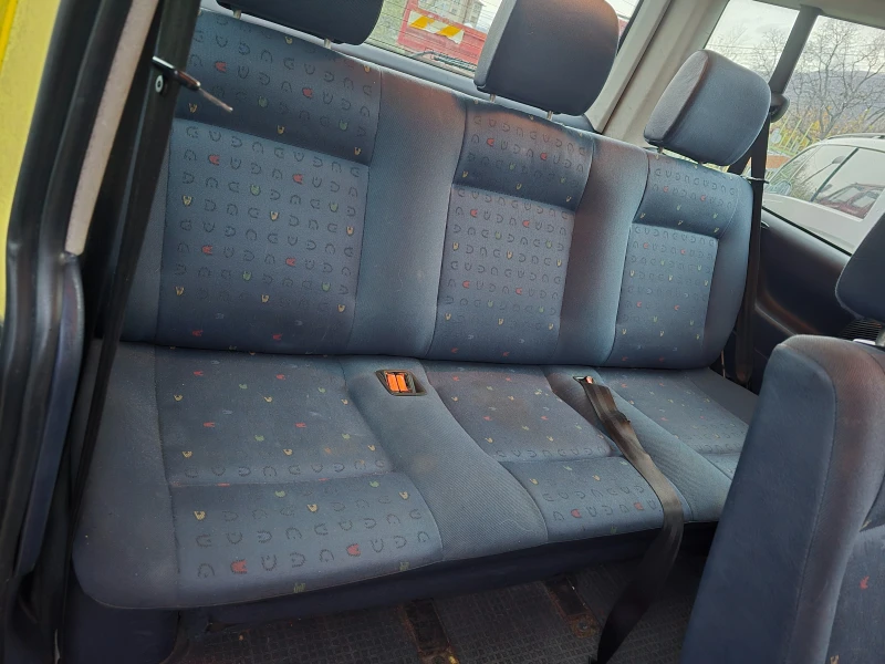 VW T4 2.5 TDI 102 PS КЛИМА, снимка 6 - Бусове и автобуси - 52495604