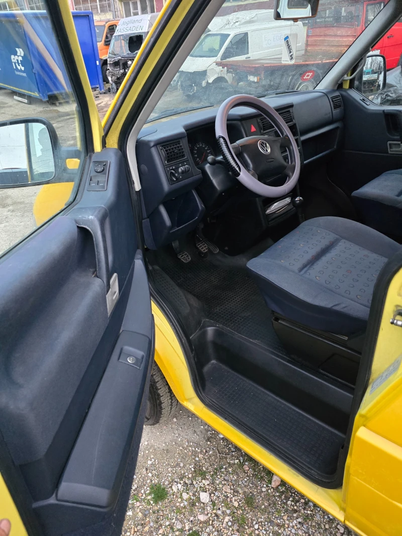 VW T4 2.5 TDI 102 PS КЛИМА, снимка 12 - Бусове и автобуси - 52495604