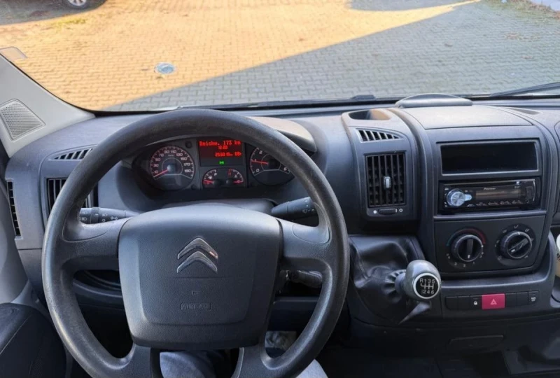 Citroen Jumper 2.2, снимка 11 - Бусове и автобуси - 53598492