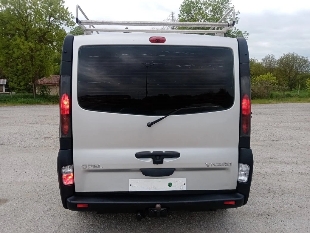 Opel Vivaro 1.9 TDI 101kc.NAVI/KLIMATIK, снимка 9 - Бусове и автобуси - 54361600