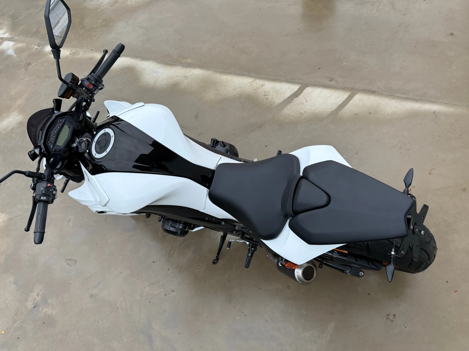 Kawasaki Z R Edition, снимка 5 - Мотоциклети и мототехника - 56740016