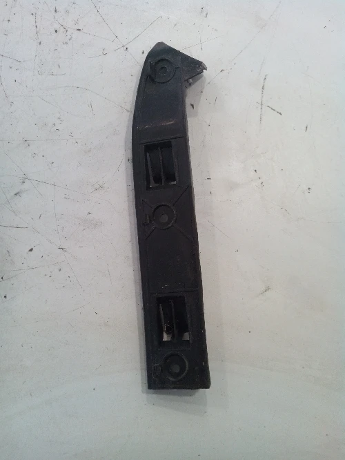 преден десен водач на броня за голф 4 