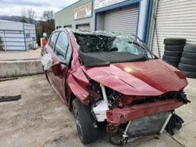 Toyota Yaris 1.5 hybrid, снимка 4