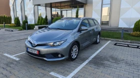 Toyota Auris 1.8i hybrid 122000хил.км.!!!, снимка 1