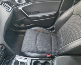 Kia XCeed 1, 6 Plug-in-Hybrid PHEV, снимка 13