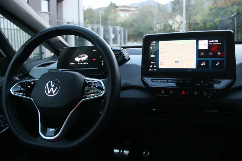 VW ID.3 PANORAMA-HEAD UP-NAVI-CAMERA-LED-ACC, снимка 11 - Автомобили и джипове - 42864609