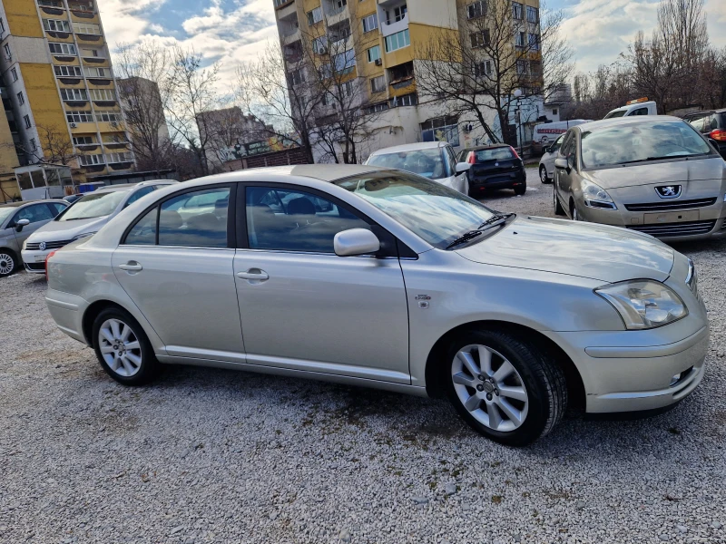 Toyota Avensis 2.0D4D, снимка 4 - Автомобили и джипове - 45859107