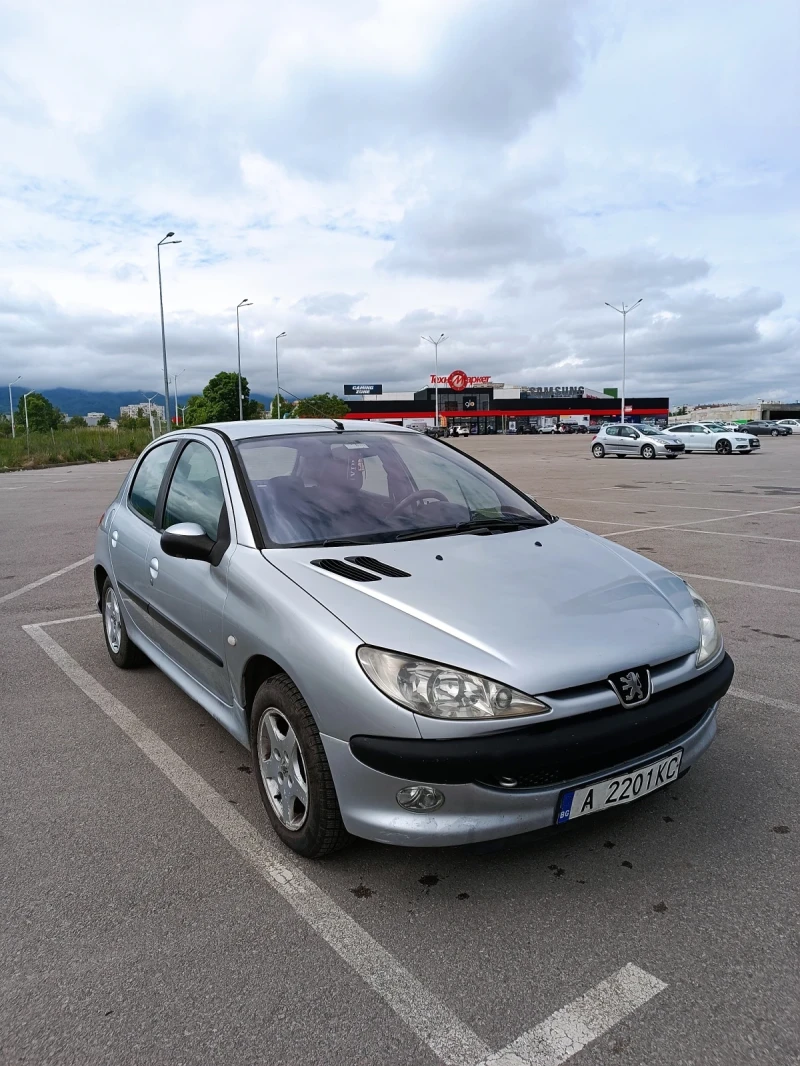 Peugeot 206 1.4 HDi, снимка 2 - Автомобили и джипове - 48554471