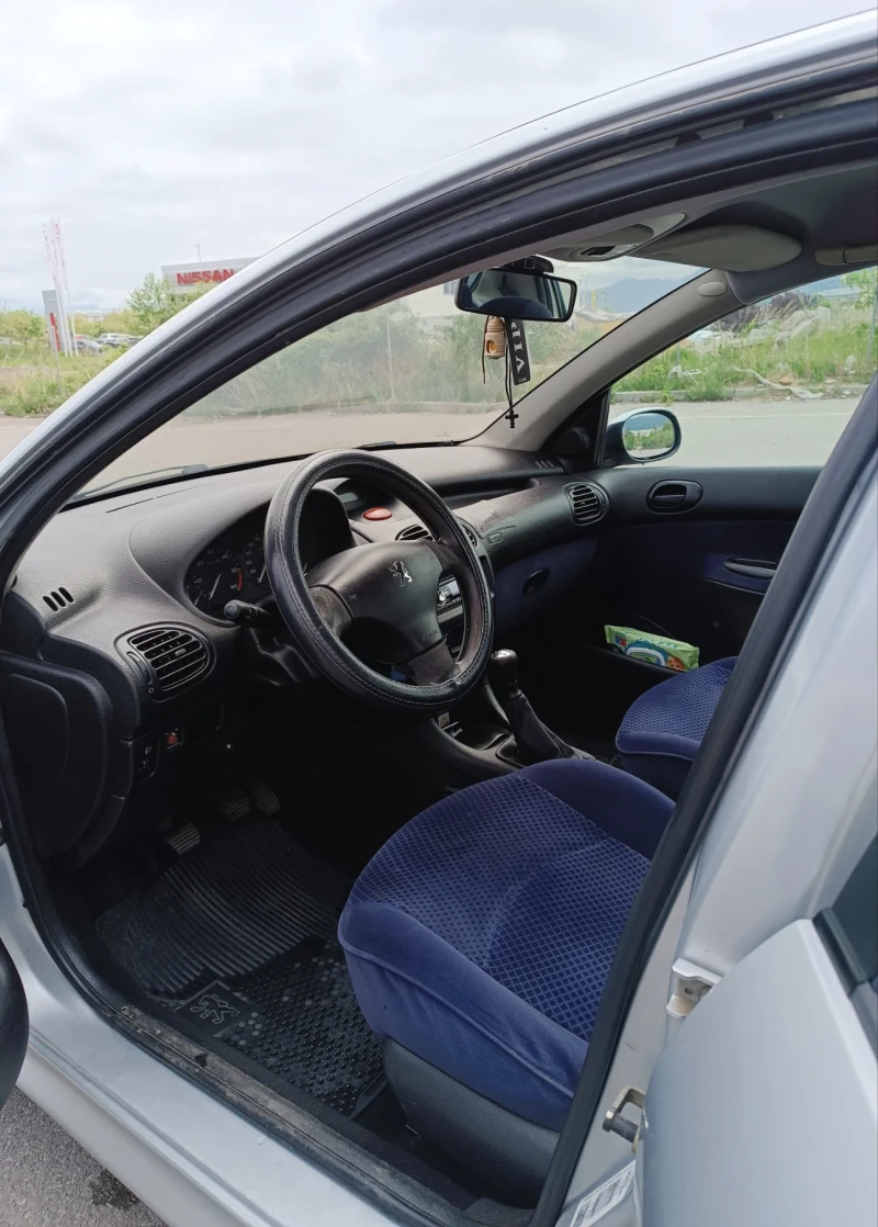 Peugeot 206 1.4 HDi, снимка 6 - Автомобили и джипове - 48554471