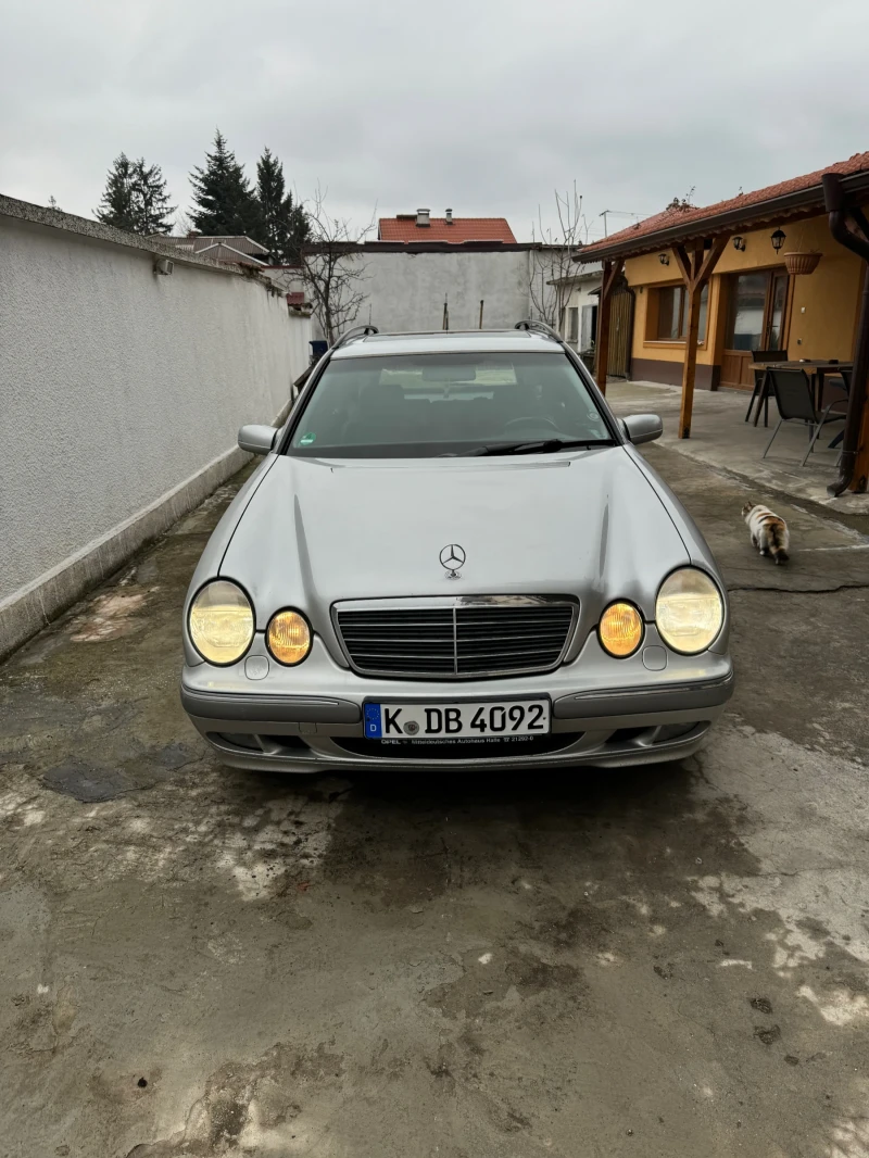 Mercedes-Benz E 270, снимка 1 - Автомобили и джипове - 48474335